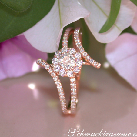 Enchanting Mini Solitaire Diamond Ring