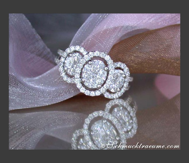Exceptional Diamond Ring (Illusion Design) Exceptional Diamond Ring (Illusion Design)