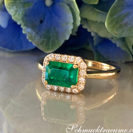 Smaragd Ring mit Brillanten in Gelbgold 585