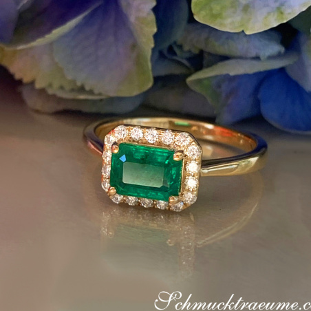 Smaragd Ring mit Brillanten in Gelbgold 585
