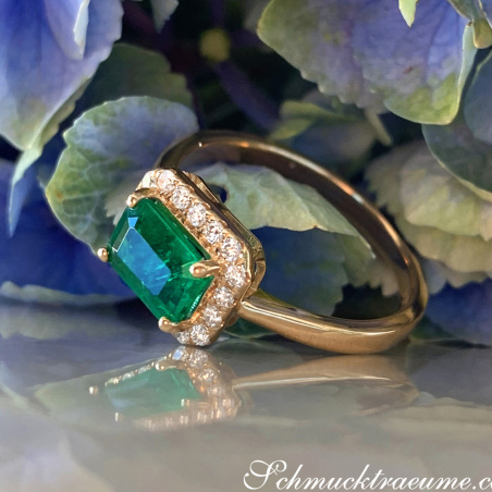 Smaragd Ring mit Brillanten in Gelbgold 585