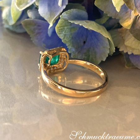 Smaragd Ring mit Brillanten in Gelbgold 585