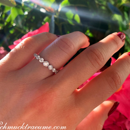 Brillanten Ring "Schwebender Diamant"