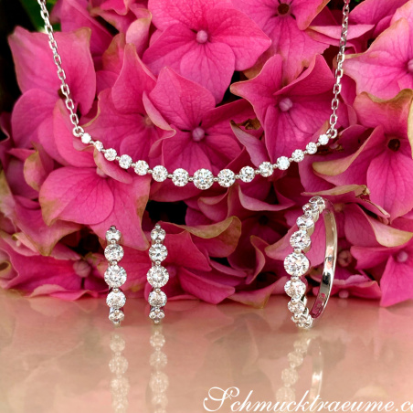 Brillanten Ring "Schwebender Diamant"