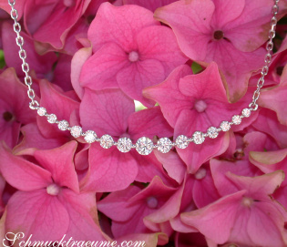 Brillanten Halskette "Schwebender Diamant"