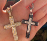 Kreuz-in-Kreuz Anhänger mit schwarzen Diamanten | SCHMUCKTRÄUME.COM