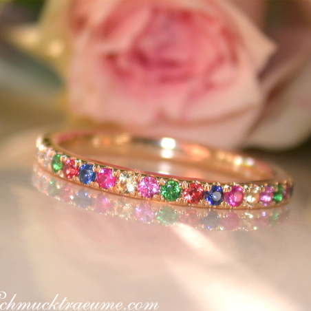 Wandelbarer Brillanten Memory Ring mit Multicolor Saphiren