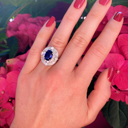 Superb Ceylon Sapphire Diamond Ring