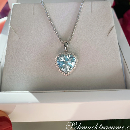 Delicate Aquamarine Heart Pendant with Diamonds