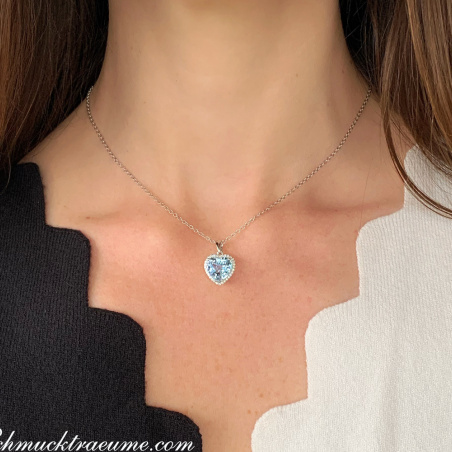Delicate Aquamarine Heart Pendant with Diamonds