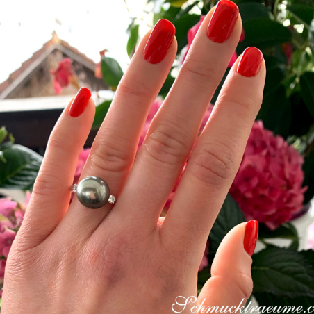 Tahitiperle Ring mit Brillanten