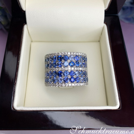 Prächtiger Saphir Ring "Melange" mit Brillanten