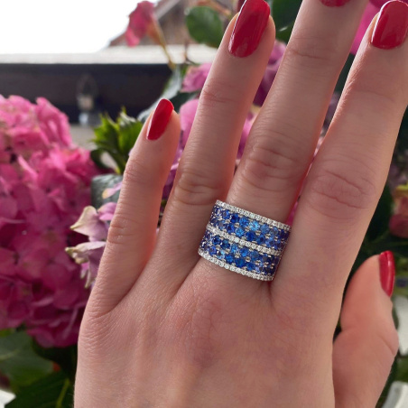 Prächtiger Saphir Ring "Melange" mit Brillanten