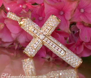 Precious Diamond Cross in Cross Pendant in Yellow Gold 18k