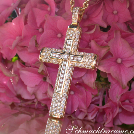 Precious Diamond Cross in Cross Pendant in Yellow Gold 18k