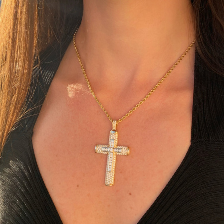 Precious Diamond Cross in Cross Pendant in Yellow Gold 18k