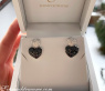 Herz Ohrstecker mit schwarzen und weißen Diamanten