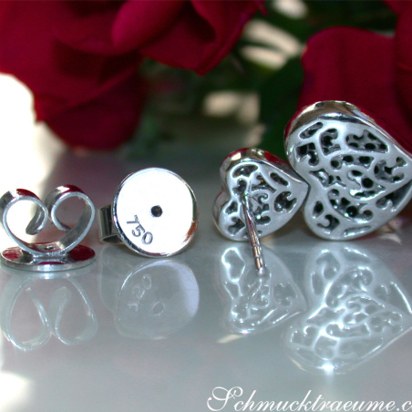 Herz Ohrstecker mit schwarzen und weißen Diamanten