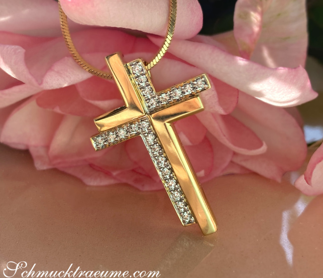 Brillanten Kreuz Anhänger in Gelbgold 750