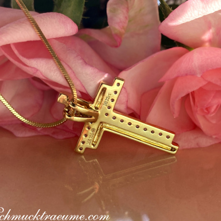 Brillanten Kreuz Anhänger in Gelbgold 750