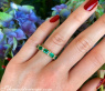 Stattlicher Smaragd Ring mit Brillanten in Bicolor Fertigung