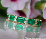 Stattlicher Smaragd Ring mit Brillanten in Bicolor Fertigung