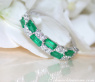 Exquisiter Bandring mit Smaragden und Brillanten