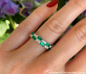 Exquisiter Bandring mit Smaragden und Brillanten
