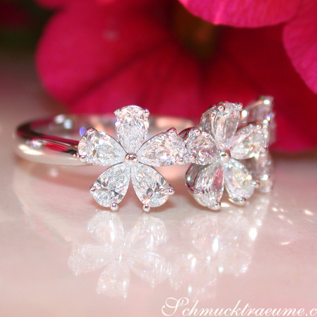 Femininer Diamanten Blüten Ring "Flowers"