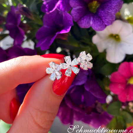 Femininer Diamanten Blüten Ring "Flowers"