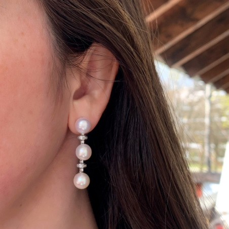 Elegant Freshwater Pearl Dangling Earrings