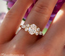 Femininer Diamant Solitär Ring im Ovalschliff