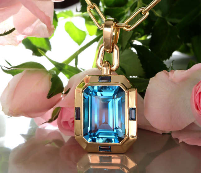 Außergewöhnliches Blautopas Collier (14,25 ct.) | SCHMUCKTRÄUME.COM