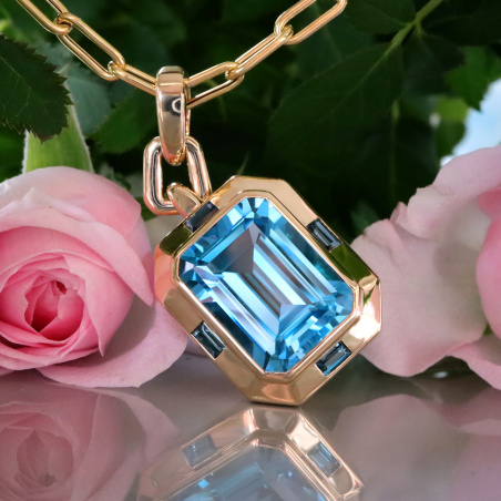 Außergewöhnliches Blautopas Collier (14,25 ct.) | SCHMUCKTRÄUME.COM
