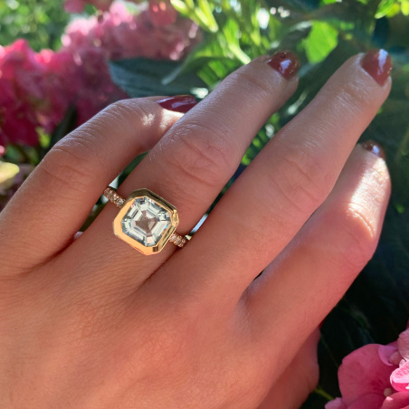 Raffinierter Aquamarin Ring "Surprise"