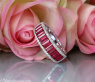 Bildschöner Rubin Baguette Ring mit Brillanten