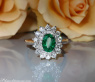 Prachtvoller Smaragd Ring "Entourage"