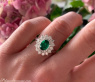 Prachtvoller Smaragd Ring "Entourage"
