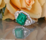 Luxuriöser Ring mit kolumbianischem Smaragd und Diamant Herzen (Muzo)