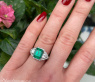 Luxuriöser Ring mit kolumbianischem Smaragd und Diamant Herzen (Muzo)