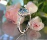Zeitlos eleganter Aquamarin Ring mit Brillanten