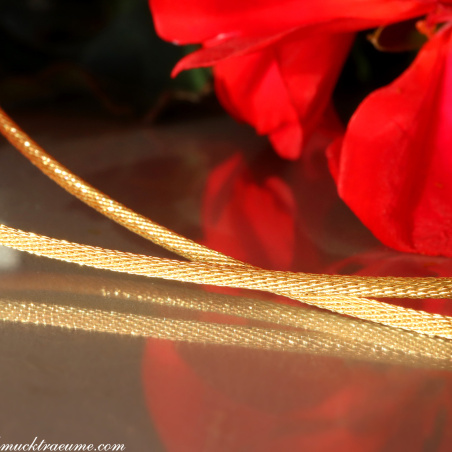 Prachtvolles Herz Collier mit Brillanten „Golden Sparkle“