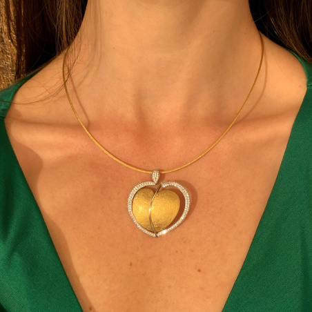Prachtvolles Herz Collier mit Brillanten „Golden Sparkle“
