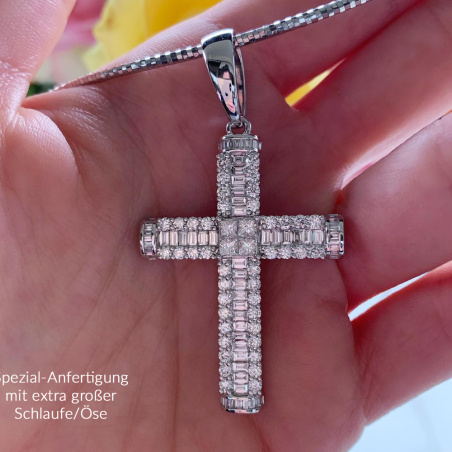 Impressive Diamond Cross Pendant