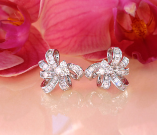 Exquisite Diamanten Schleifen Ohrstecker