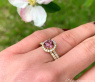 Femininer Rosa Malaya Granat Ring mit Brillanten