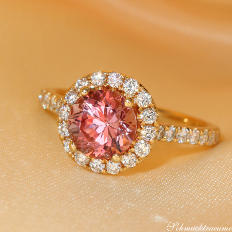 Femininer Rosa Malaya Granat Ring mit Brillanten