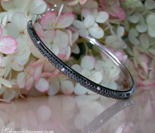 Pretty Black & White Diamond Bangle