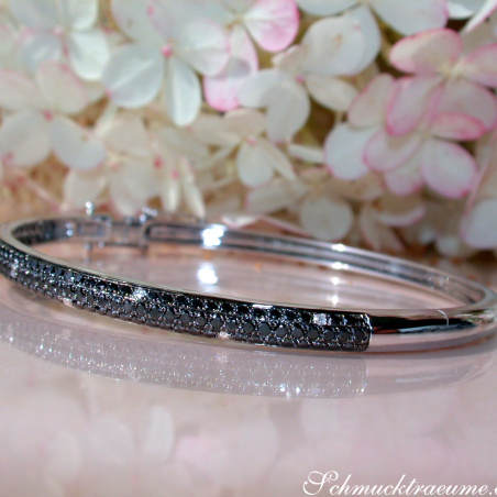 Armreif mit schwarzen Diamanten