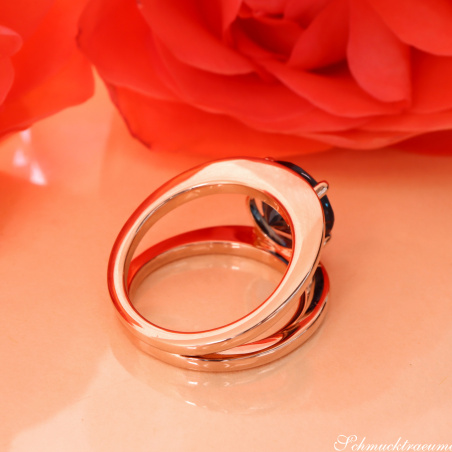Auffallender Blautopas Ring „Blue Minimalism“